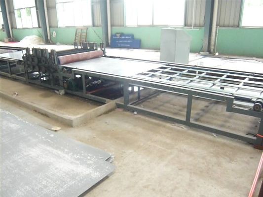 3 mm - 6 mm Kalınlığında ve 6 m Maksimum Uzunluğunda Yüksek Mukavemetli Çatı Kiremiti Üretim Makinesi