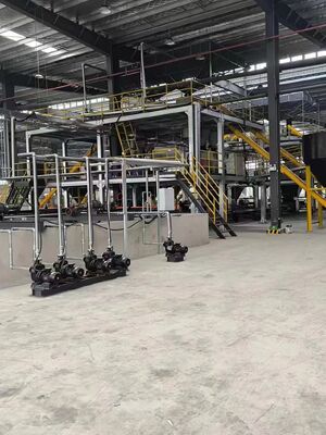 Güç gereksinimleri 50 ila 200 KW ve çıkış genişliği 600-2000mm olan, gips kartı üretimi için serbest ayakta duran saman kartı makinesi