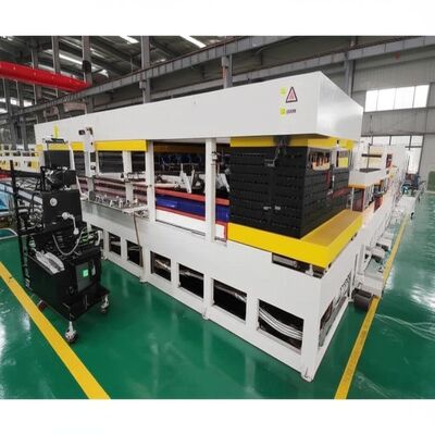 32 metre uzunluğundaki arka duvar paneli üretimi için Cr12 bıçaklı sandviç paneli makinesi