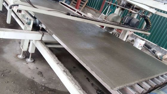 3000 m2 Daha Büyük Kapasiteli Tam Otomatik Sandviç Duvar Paneli Makinesi